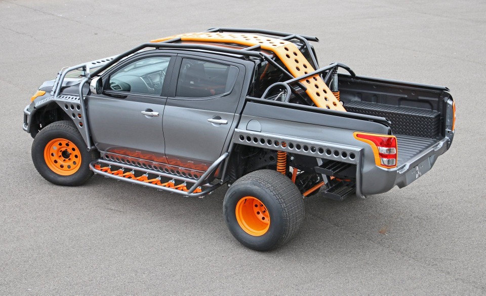 三菱のピックアップトラック ワイルド スピード 仕様に ワンオフモデルを発表 レスポンス Response Jp 三菱のピックアップトラック ワイルド スピード 仕様に ワンオフモデルを発表 レスポンス Response Jp