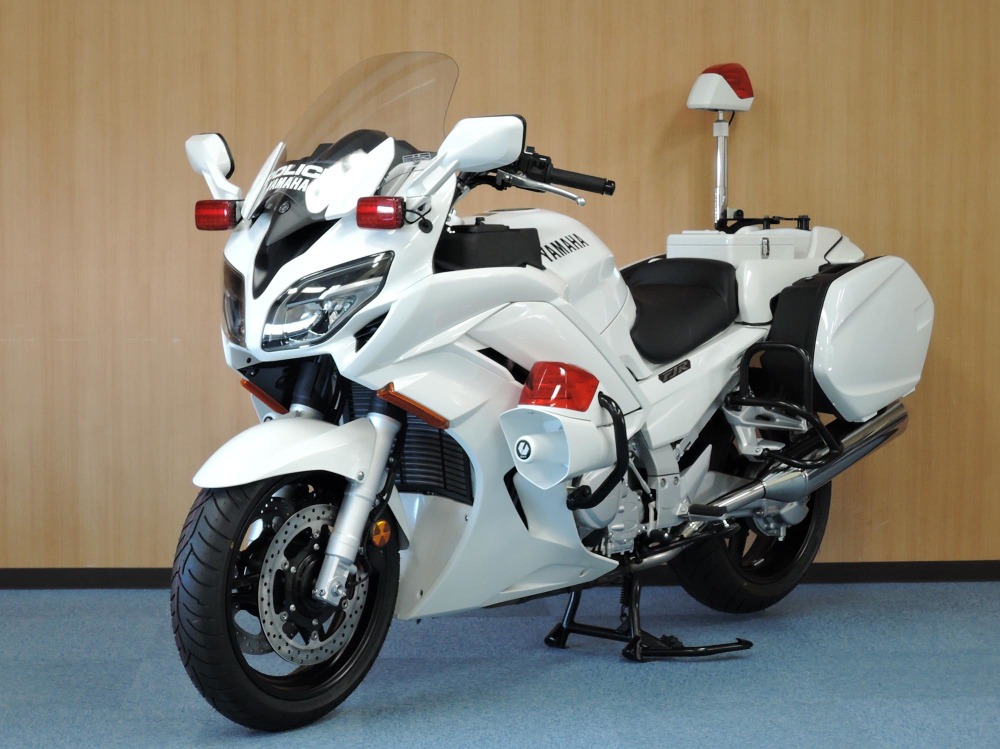 白バイ旧車用無線機ケース | tspea.org