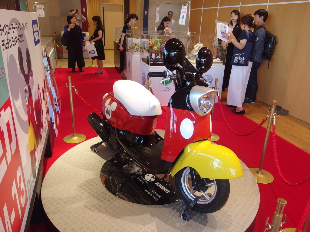 トミカ ディズニーモータース10周年 7月11日から記念イベント 新製品 レスポンス Response Jp トミカ ディズニーモータース10周年 7月11日から記念イベント 新製品 レスポンス Response Jp