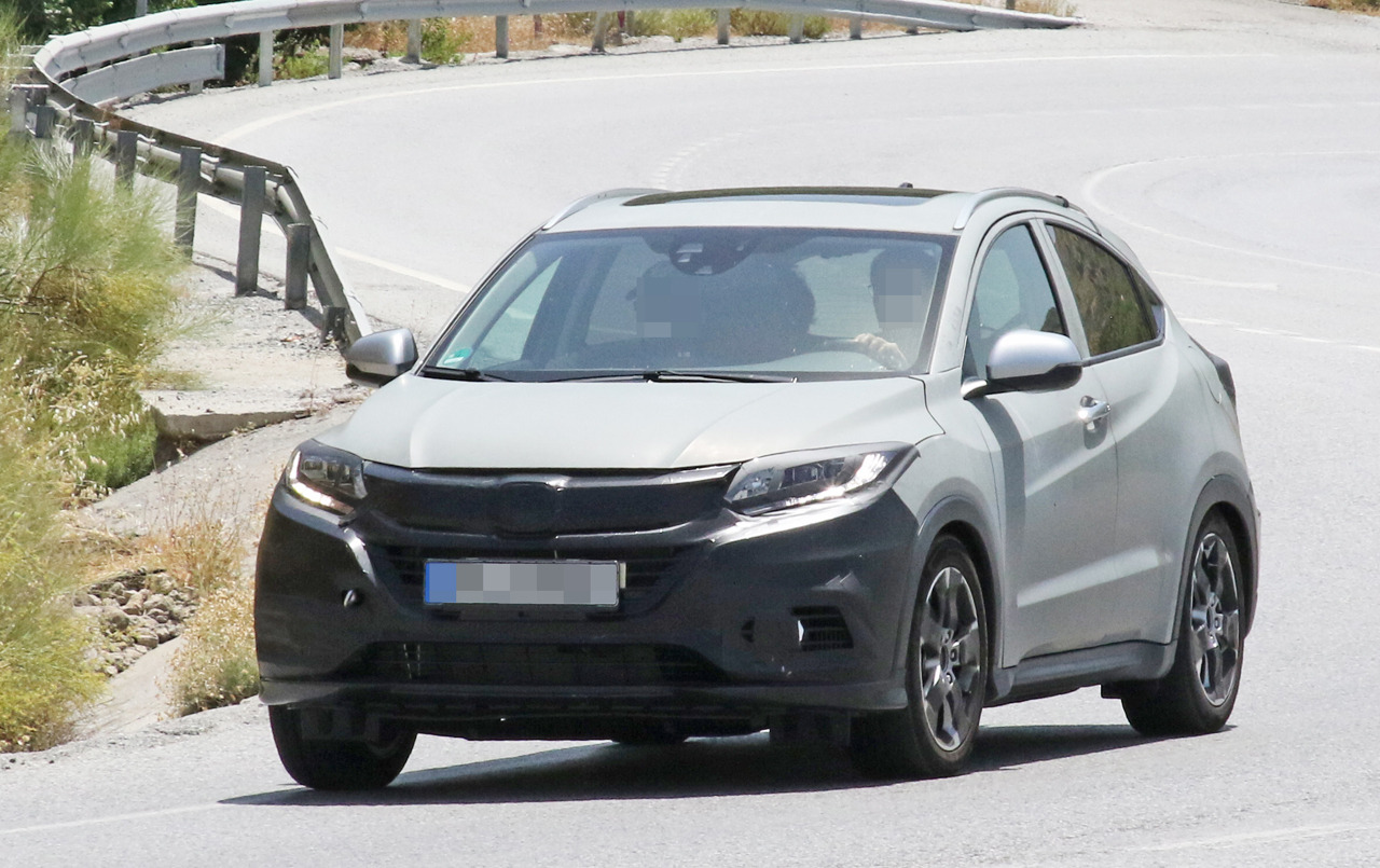 ホンダ Hr V が日本版 ヴェゼル 以上の大改良 プロトタイプを目撃 レスポンス Response Jp ホンダ Hr V が日本版 ヴェゼル 以上の大改良 プロトタイプを目撃 レスポンス Response Jp