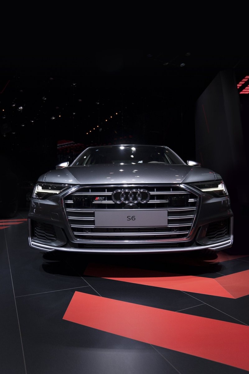 アウディ S6 新型 ターボと電動コンプレッサーでw過給 フランクフルトモーターショー19 レスポンス Response Jp