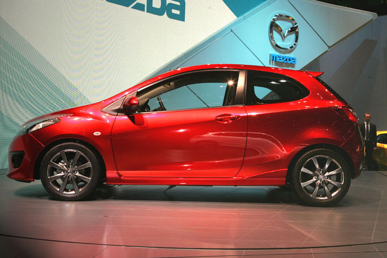 ジュネーブモーターショー08 マツダ デミオ 3ドア 日本に来るか レスポンス Response Jp