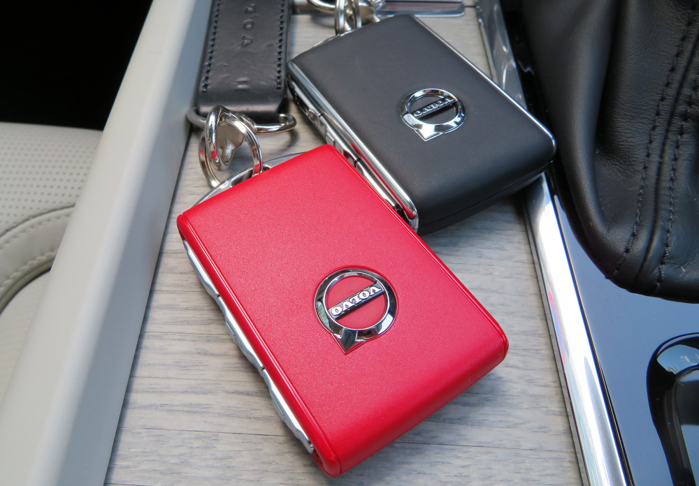 暴走事故に一手 ボルボの 速度制限 と パーキングブレーキ を試した 岩貞るみこの人道車医 レスポンス Response Jp