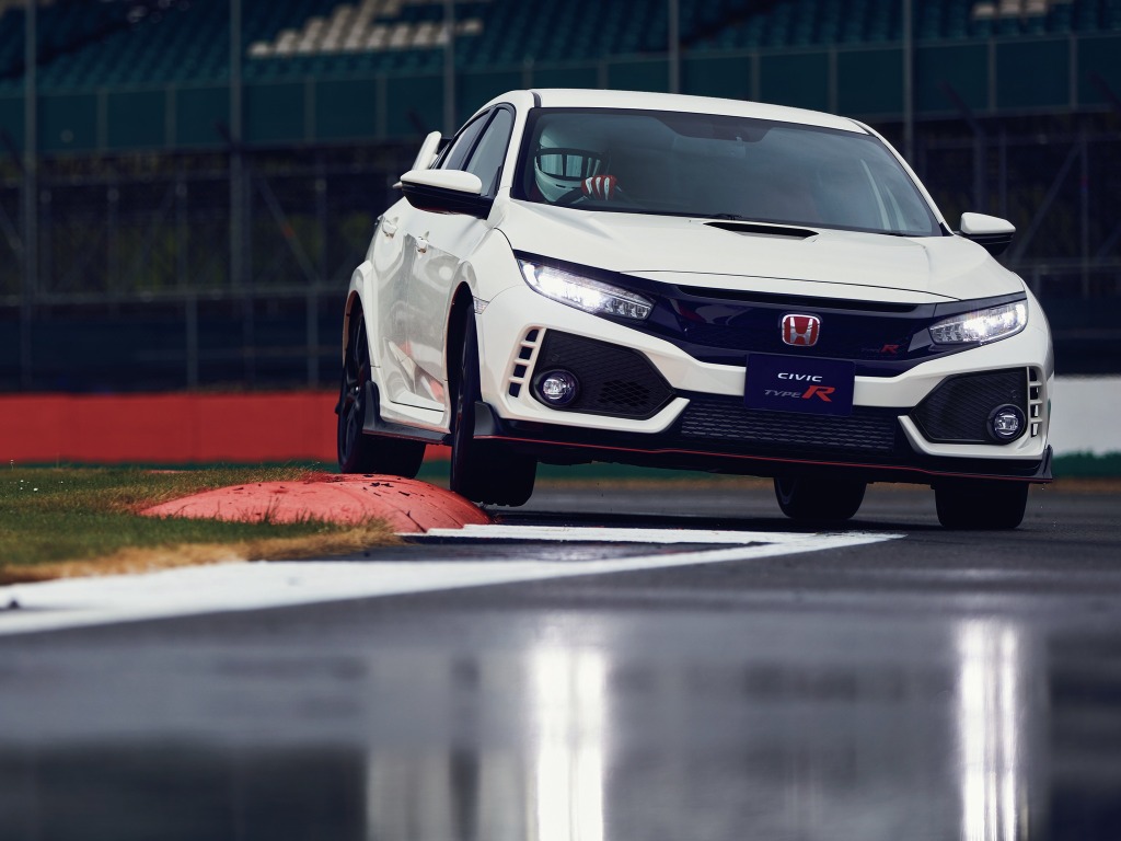 次期 シビックタイプr 確定情報 だが ホンダは迷走 レスポンス Response Jp 次期 シビックタイプr 確定情報 だが ホンダは迷走 レスポンス Response Jp