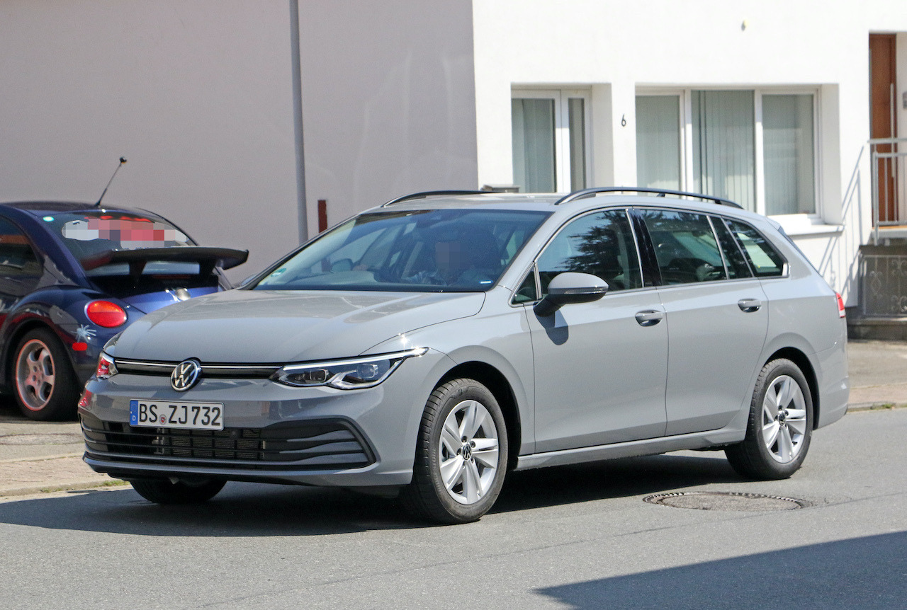 Vw ゴルフ ヴァリアント 新型 右ハンドルのベースグレードをスクープ Phevの設定は レスポンス Response Jp Vw ゴルフ ヴァリアント 新型 右ハンドルのベースグレードをスクープ Phevの設定は レスポンス Response Jp