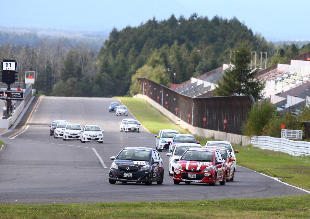 ヴィッツ レース 400戦目の開催へ 21年は Tgr Yaris Cup 発足 レスポンス Response Jp ヴィッツ レース 400戦目の開催へ 21年は Tgr Yaris Cup 発足 レスポンス Response Jp