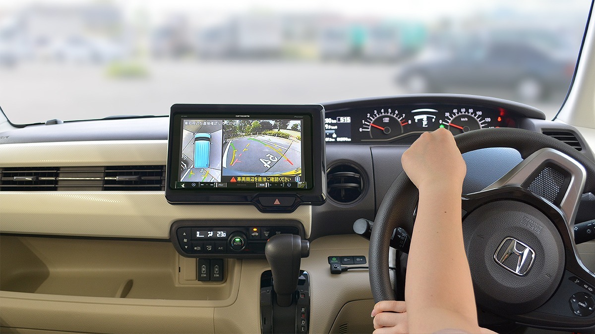 ホンダ N Box で全方位駐車アシスト表示 後付サテライトビューカメラ発売 レスポンス Response Jp ホンダ N Box で全方位駐車アシスト表示 後付サテライトビューカメラ発売 レスポンス Response Jp