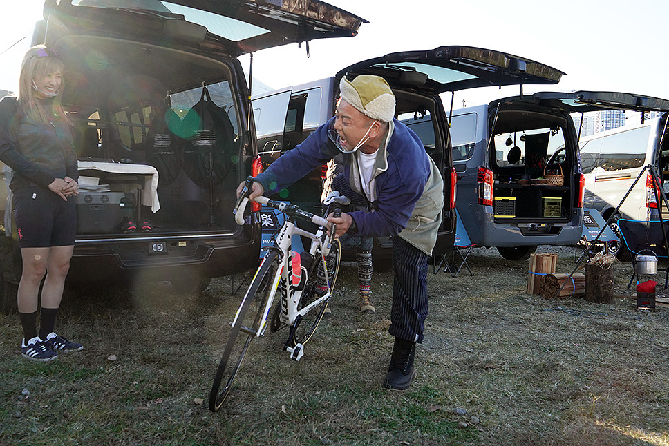 中泊 ミホ 車 車＆車中泊グッズの紹介