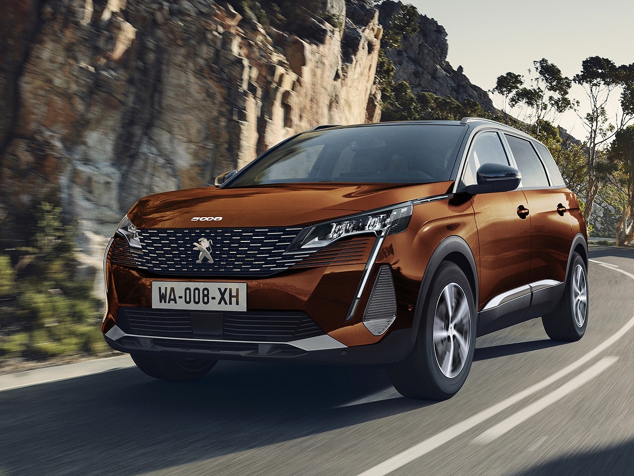 プジョー 5008 改良新型発売、フロントフェイス刷新 価格は460万 ...