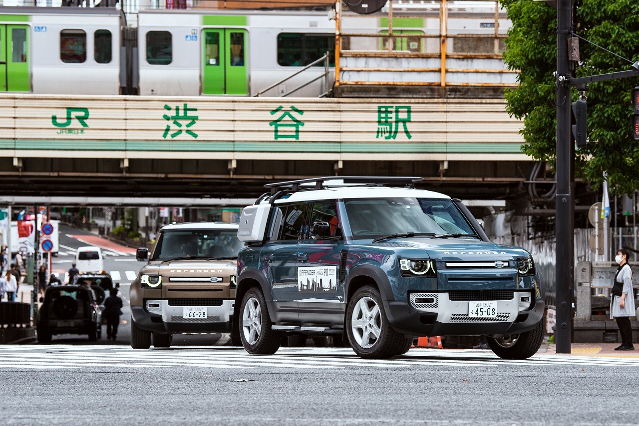 東京を ディフェンダー が駆け抜ける 地図上に描かれたのは 動画 レスポンス Response Jp 東京を ディフェンダー が駆け抜ける 地図上に描かれたのは 動画 レスポンス Response Jp