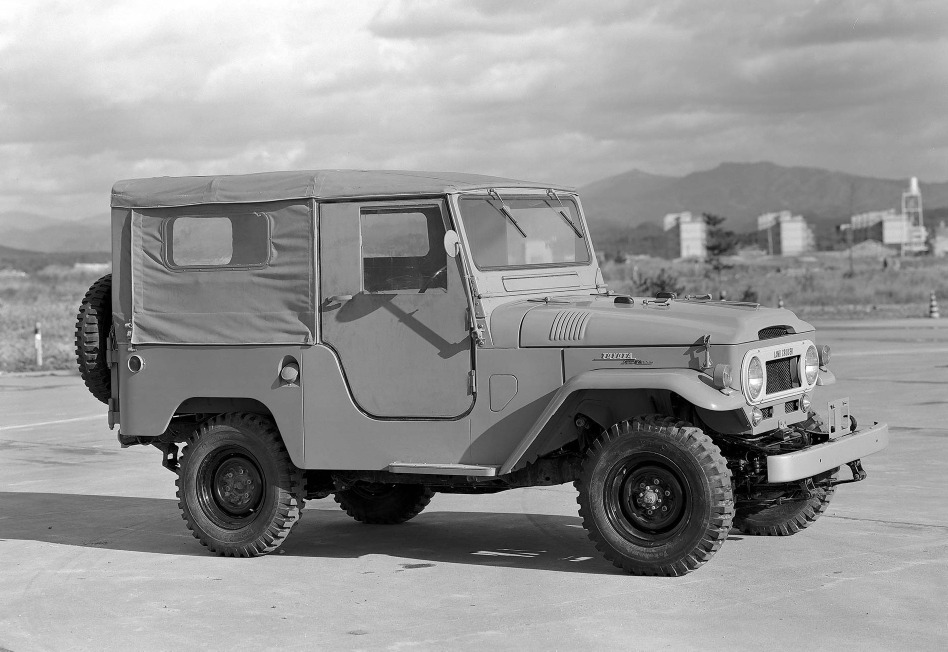 トヨタ ランドクルーザー 40系 廃盤部品を復刻へ Grヘリテージパーツプロジェクト レスポンス Response Jp