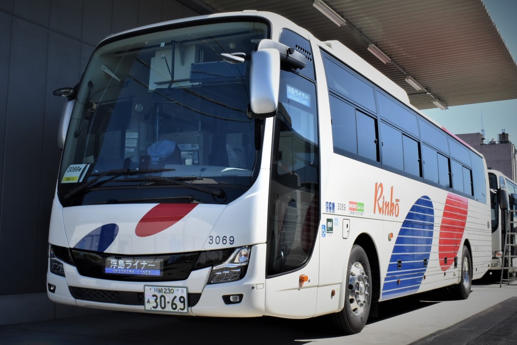 確実に座れる市内路線バス 川崎鶴見臨港バス 浮島ライナー 運行へ レスポンス Response Jp 確実に座れる市内路線バス 川崎鶴見臨港バス 浮島ライナー 運行へ レスポンス Response Jp