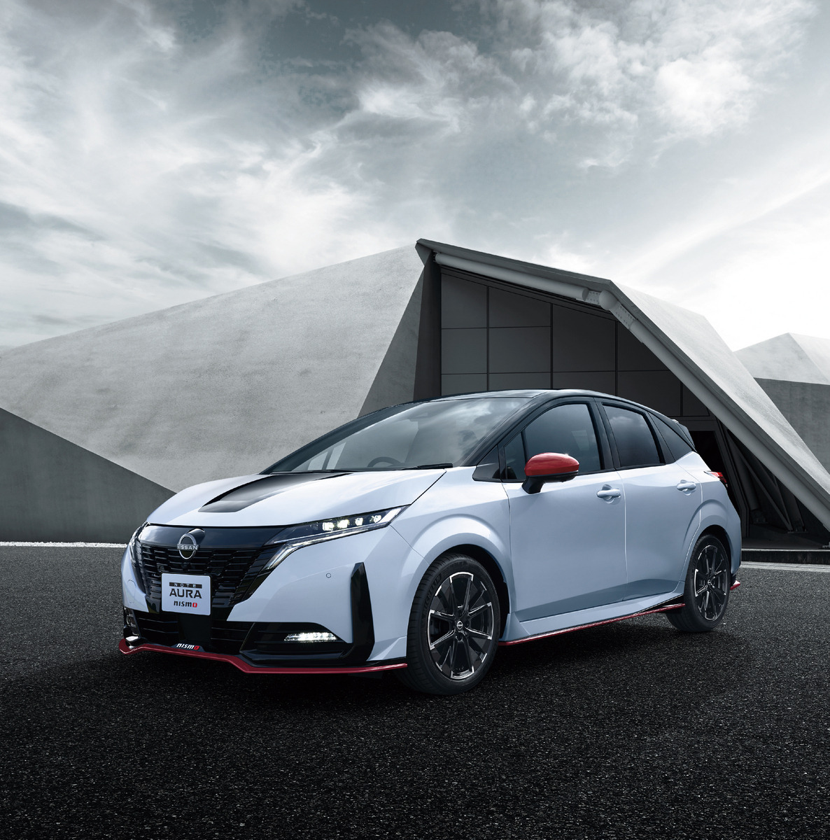 日産 ノートオーラ Nismo モナコの壁をミリで攻める感じ 松田選手がハンドリングを語る レスポンス Response Jp