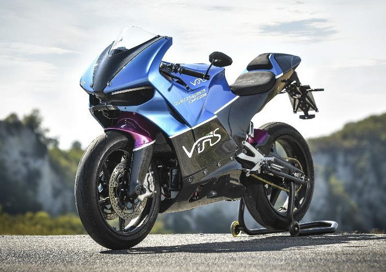 ハンドメイドの2スト250ccロードスポーツバイク 予約開始 ユーロ5適合で価格は750万円より レスポンス Response Jp