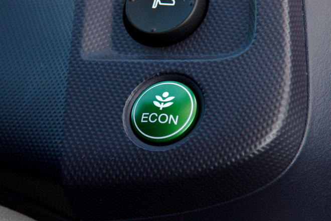 ホンダ インサイト 新型 燃費を引き出すeconモード レスポンス Response Jp