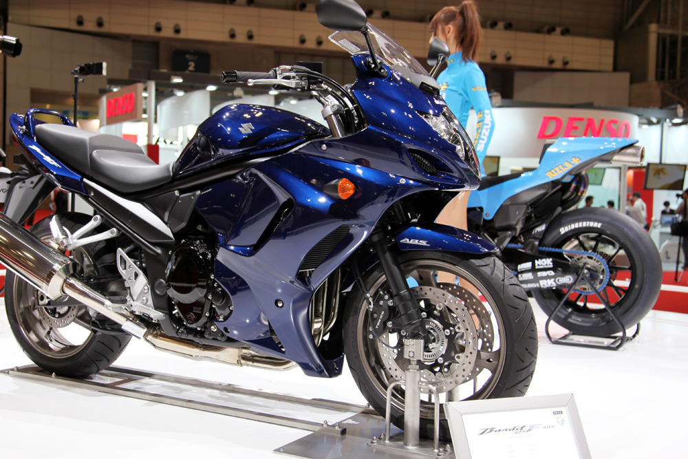 東京モーターショー09 スズキで唯一の大型バイク バンディット1250f Abs レスポンス Response Jp 東京モーターショー09 スズキで唯一の大型バイク バンディット1250f Abs レスポンス Response Jp