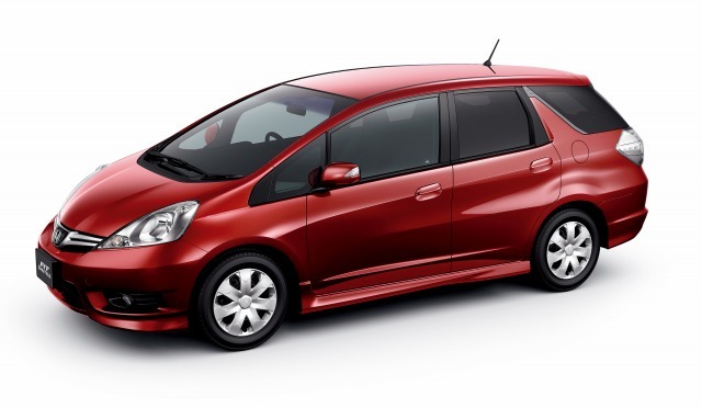 ホンダ フィット シャトル に特別仕様 シートヒーターなどを装備 レスポンス Response Jp ホンダ フィット シャトル に特別仕様 シートヒーターなどを装備 レスポンス Response Jp