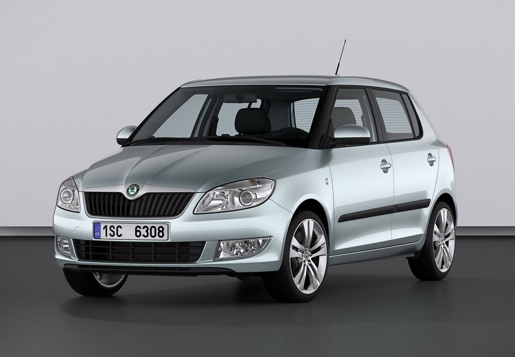シュコダの主力コンパクト ファビア 14年秋にモデルチェンジへ レスポンス Response Jp シュコダの主力コンパクト ファビア 14年秋にモデルチェンジへ レスポンス Response Jp