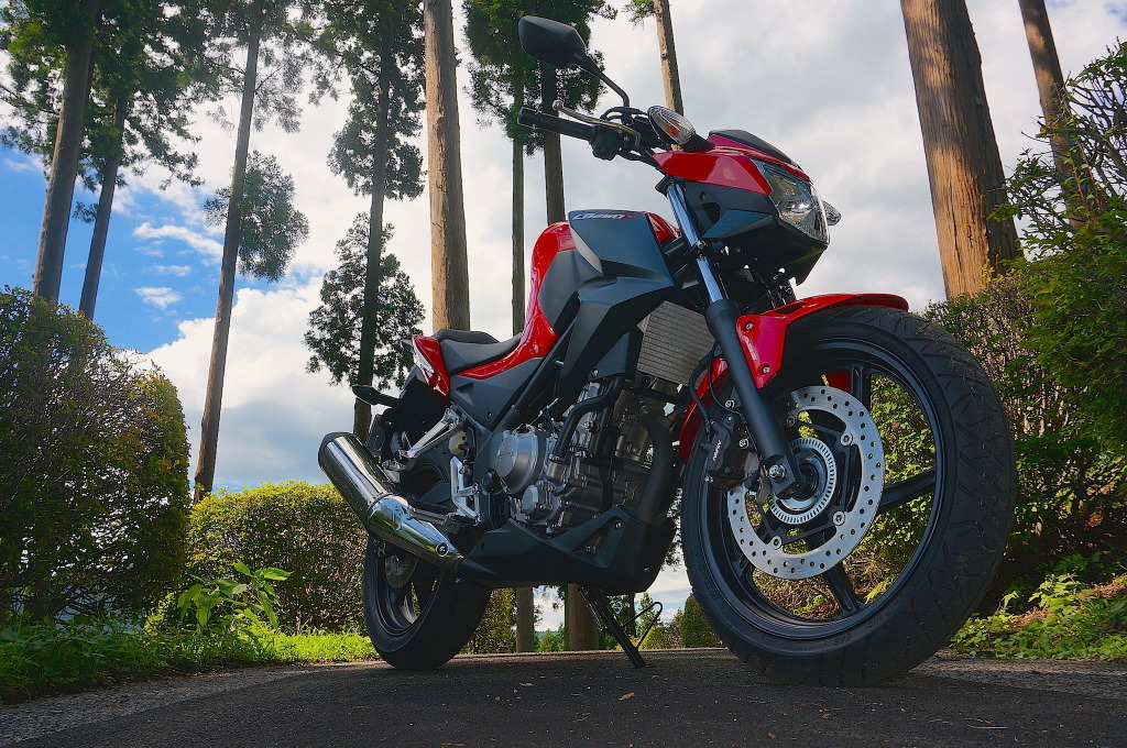 ホンダ Cb250f 発表 バイクへの間口広げたい 軽快ハンドリングが持ち味のネイキッド レスポンス Response Jp