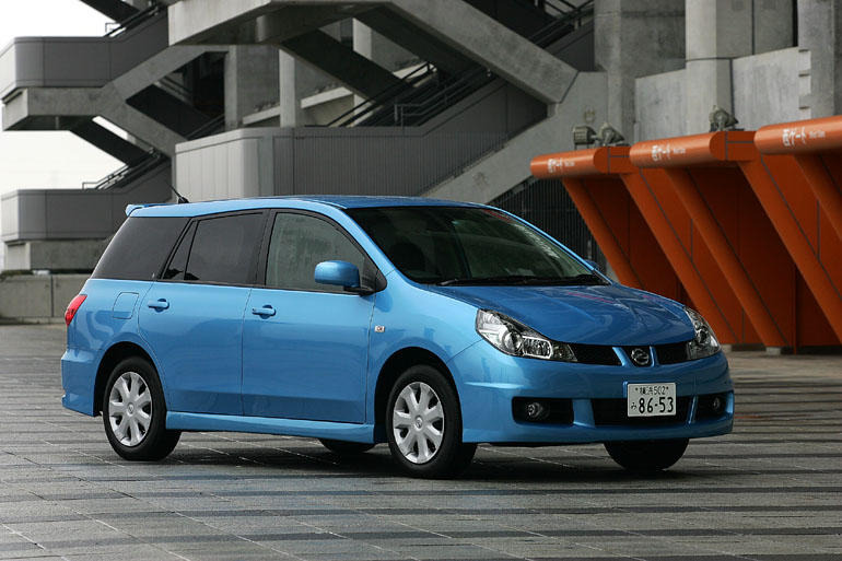 日産 ウイングロード 新型発表 扱いやすいsサイズを踏襲 レスポンス Response Jp