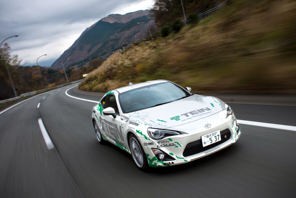 ルックス 乗り心地 走りの 三方良し テインの新型サスキットで 86 Brz を楽しむ レスポンス Response Jp ルックス 乗り心地 走りの 三方良し テインの新型サスキットで 86 Brz を楽しむ レスポンス Response Jp