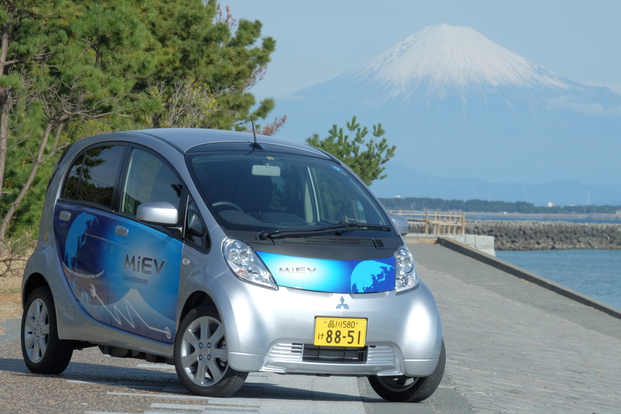 三菱 I Miev 600km試乗 前編 王道つらぬき エンジン車より楽しいチューニング 井元康一郎 レスポンス Response Jp 三菱 I Miev 600km試乗 前編 王道つらぬき エンジン車より楽しいチューニング 井元康一郎 レスポンス Response Jp