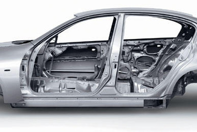 【日産 スカイライン 新型発表】プラットフォームもボディも一新 画像
