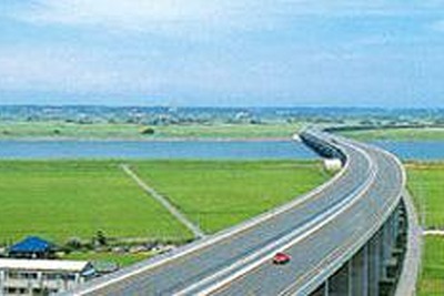 あなたもこの中の1人だった?---ゴールデンウィークの渋滞 画像