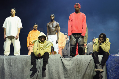 カリスマ音楽家・カニエ・ウェストとアディダスが組んで誕生したシューズ 画像