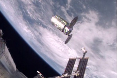 シグナス補給船運用4号機、国際宇宙ステーションから離脱 画像