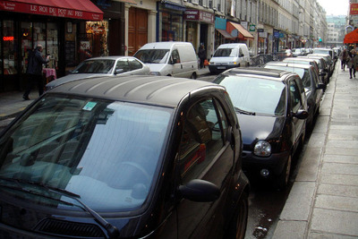 パリの年の瀬---路駐天国 画像