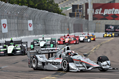 【INDYCAR 第1戦】今年もモントーヤ先勝…琢磨はアップダウン激しい展開の末に6位 画像