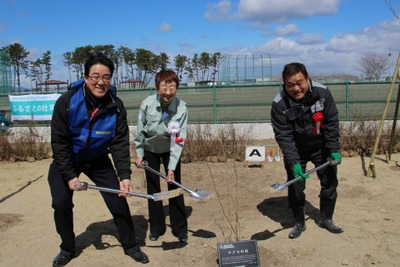 ヤナセ、仙台市「ふるさとの杜再生プロジェクト」の記念植樹に参加…震災復興を支援 画像