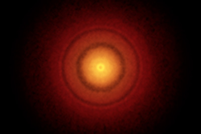 アルマ望遠鏡、地球に似た軌道を持つ惑星の誕生現場を初観測…若い星の付近で 画像
