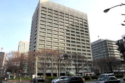 2016年度第1四半期鋼材需要見通し、自動車向けは前年同期比プラス…経済産業省 画像