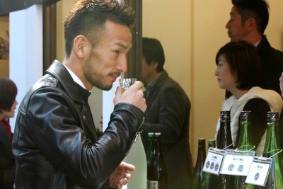 中田英寿セレクトの日本酒が飲める六本木ヒルズの屋台村 画像