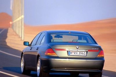 【大胆・新型BMW『7シリーズ』発表】動力性能も、燃費性能も 画像