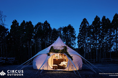 高級テントで過ごす豪華なキャンプ「グランピング」に流行の兆し 画像