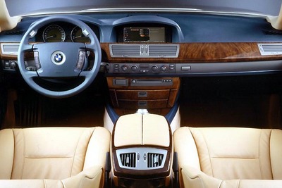 【大胆・新型BMW『7シリーズ』発表】「iDrive」が試される 画像