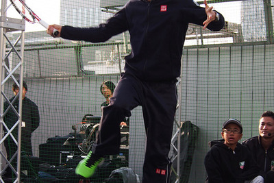 錦織圭、銀座で“エアケイ”披露…恩師・松岡修造にならい後継育成へ 画像
