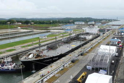 新パナマ運河が供用開始---初通航は日本郵船 画像