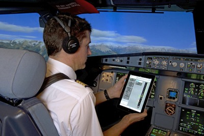 ピーチ、操縦士マニュアルをiPadに…国内LCCで初 画像