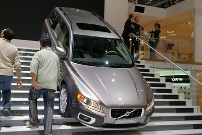 【ジュネーブモーターショー07】新しい2008 Volvo XC70を発表 画像