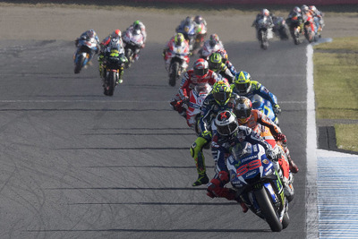 【MotoGP 第15戦日本】3日間で8万8472人来場---天気にも恵まれ昨年以上の盛り上がり 画像