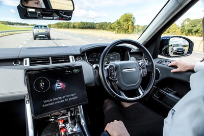 ジャガー・ランドローバーの最新自動運転車、先進のコネクテッド技術搭載 画像