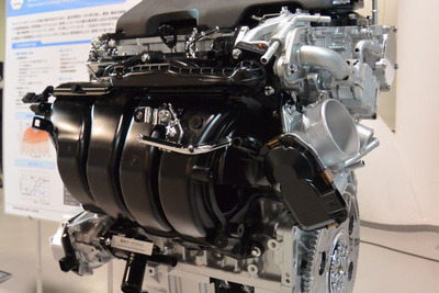 トヨタ、ダイナミック フォース エンジンを初公開…燃費20％、動力性能10％向上 画像