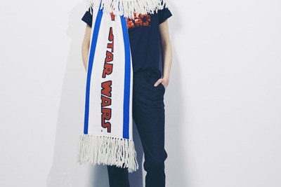 レトロな雰囲気漂う「STAR WARS」人気キャラを編んだニット 画像