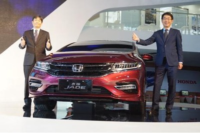 【広州モーターショー16】ホンダ ジェイド、中国で改良新型…表情一新 画像