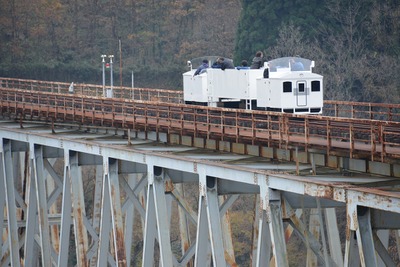 高千穂あまてらす鉄道、新車両の正式運行は2017年春に---まくらぎ交換 画像