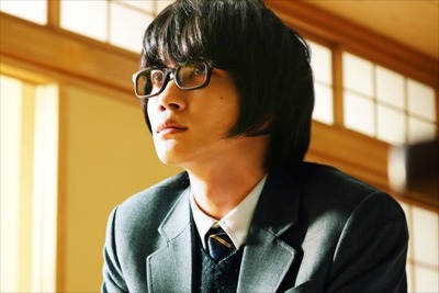 映画『3月のライオン』場面写真公開---零の全力疾走や研究会の様子も 画像